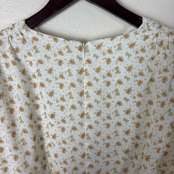 NWT Veiled New York Narjis Side Rouched Maxi Dress Beige Floral Women’s Sz Large - Picture 5 of 9